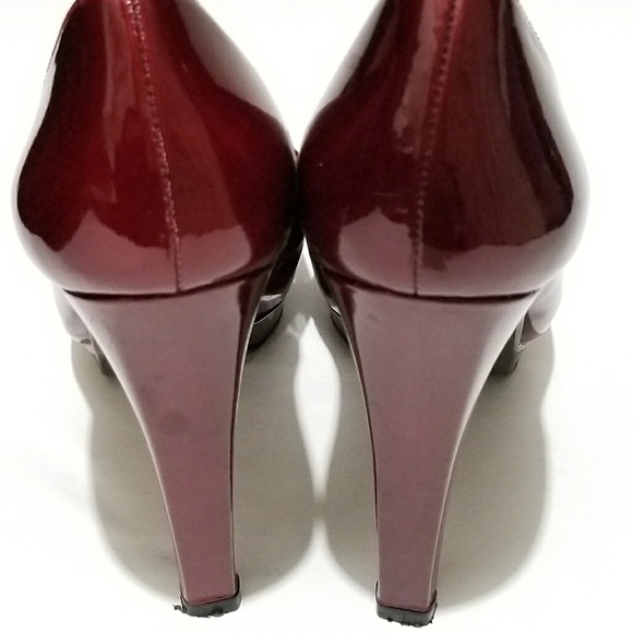 Stuart Weitzman Patent Leather Peep-Toe Burgundy - Picture 4 of 6